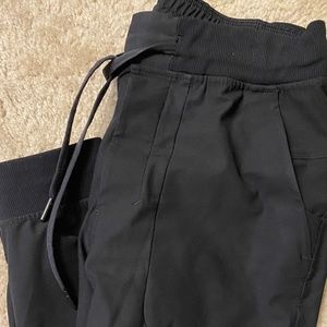 Lululemon ABC Jogger, Shorter, XS, Black - Used